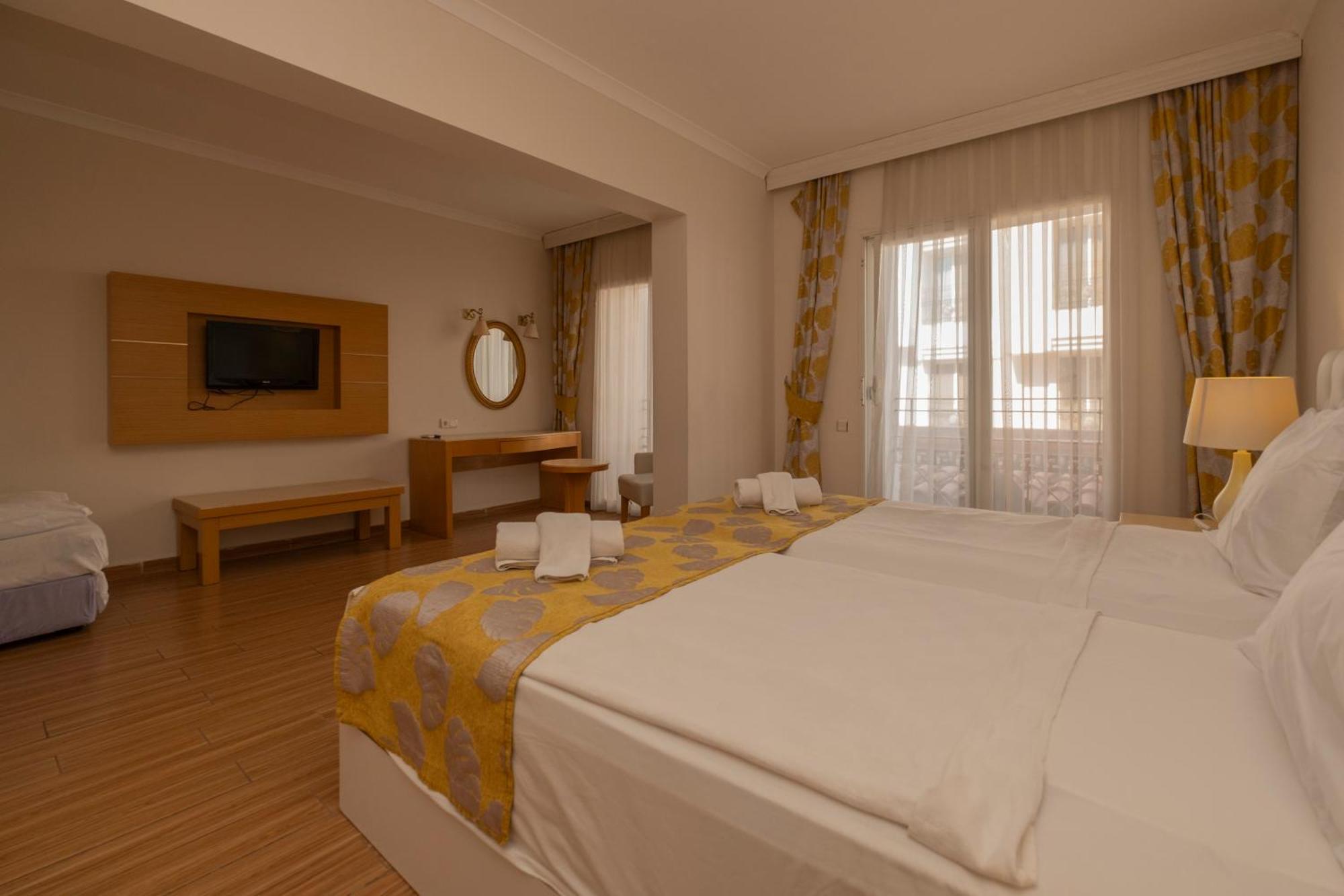 Ladonia Hotels Del Mare (Adults Only) Gumbet Exterior photo